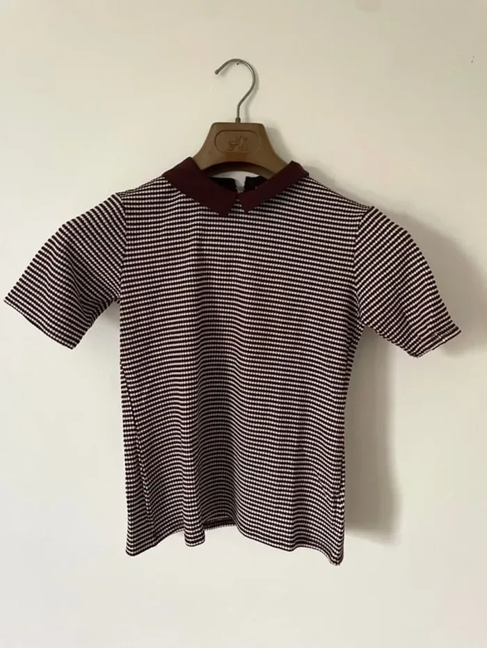 T-shirt polo