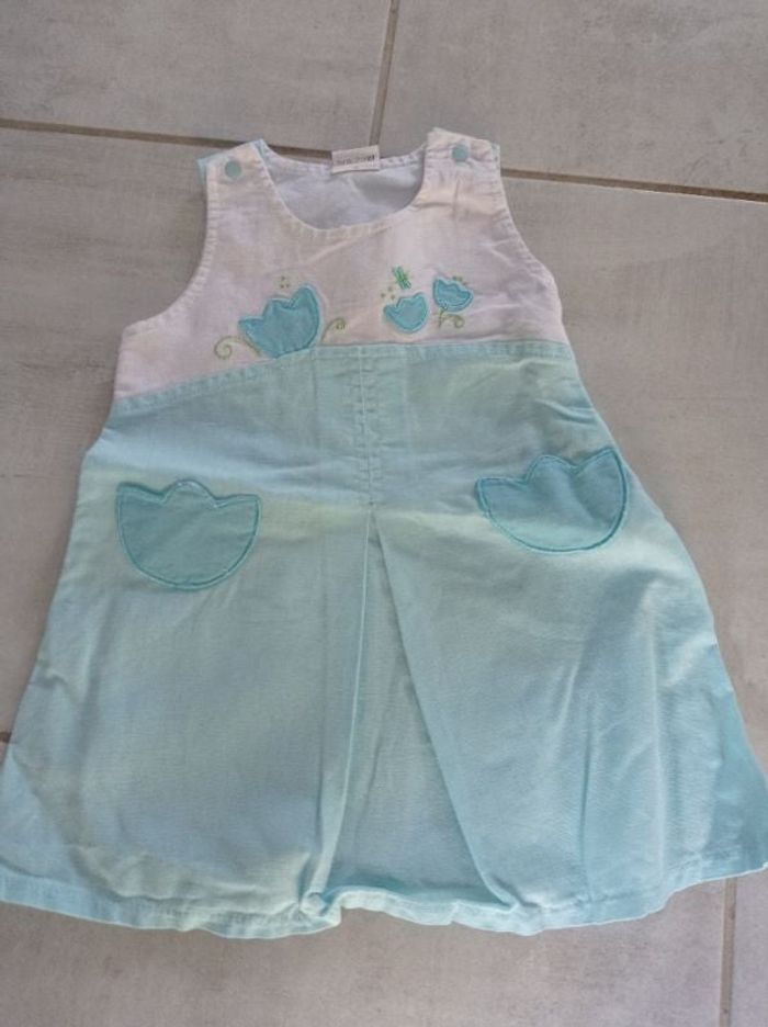 Robe blanc et bleu