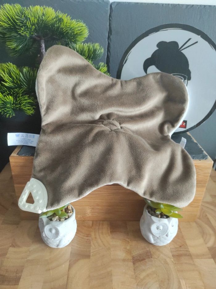 Vache Blanche Marron P'tit Bisous Aubert plat mouchoir #geektradedoudou - photo numéro 2