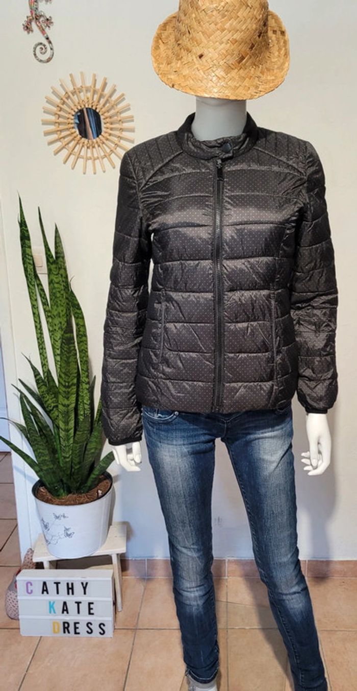 Petit blouson à pois - photo numéro 2
