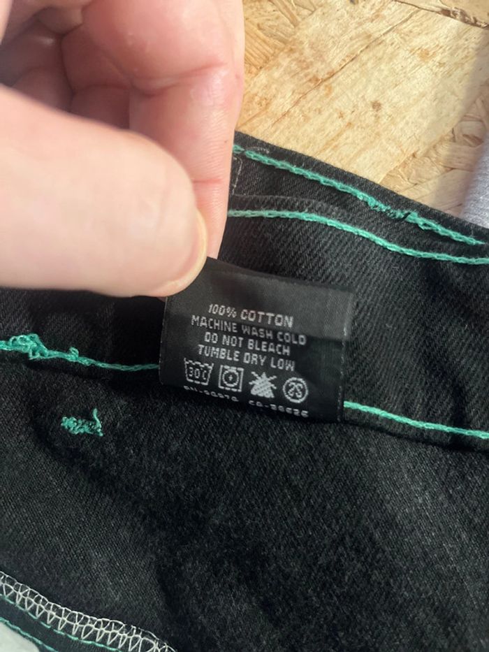 Short/Jort Stussy Black Embroidered Green Forest Big Logo Back – Taille M - photo numéro 8