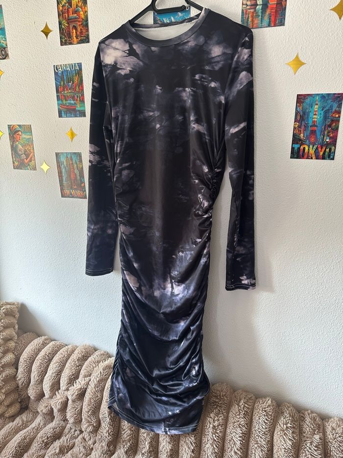Robe élégante - photo numéro 2