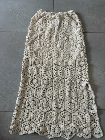 Longue jupe beige Kouka, taille S/M, neuve élastique à la taille 105cm de longueur