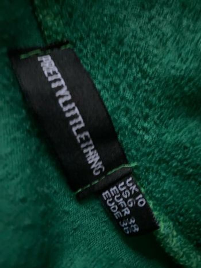 Chemise crop froncé devant vert sapin 38 Prettylittlething - photo numéro 5