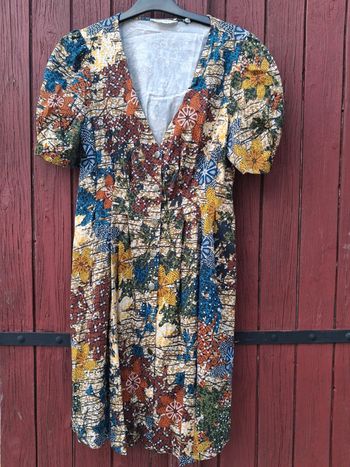 Robe courte fleurie Naf Naf taille 36