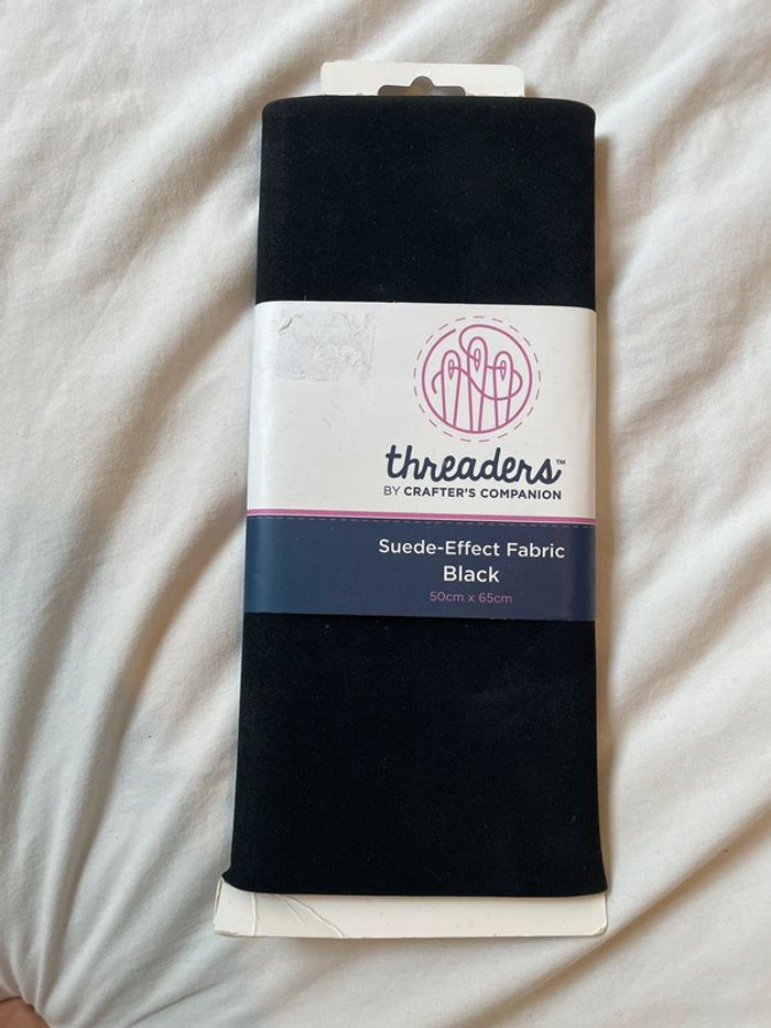 Bande de tissu de 50x65 cm en suédine noire