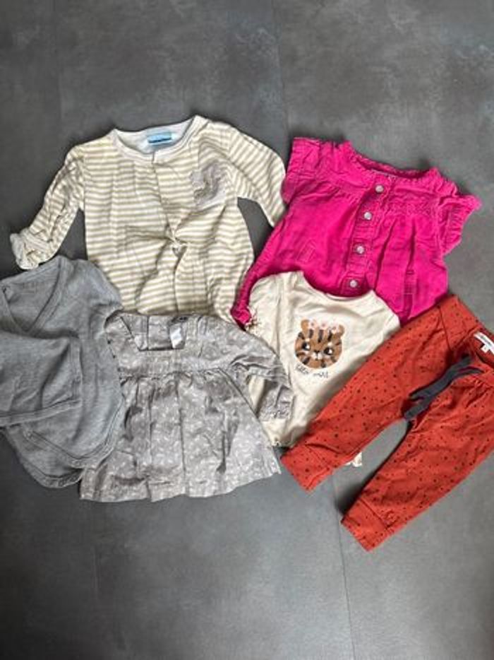 Lot bébé fille 1 mois