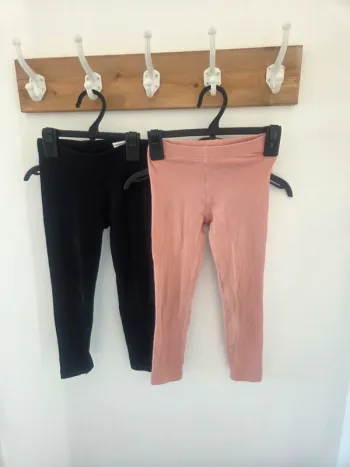 Lot 2 leggings 4ans