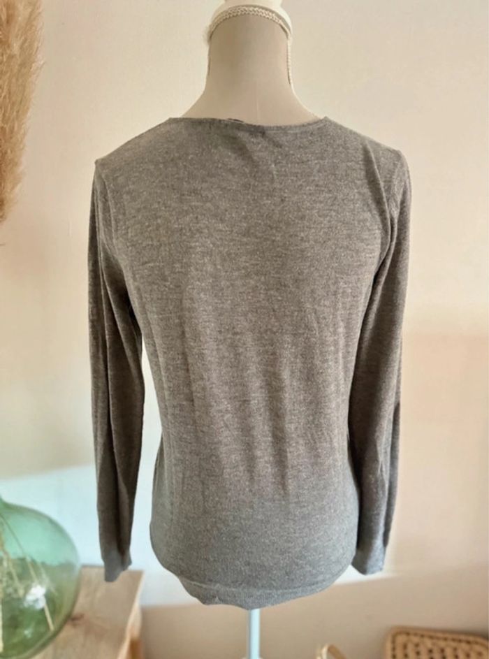 Petit pull gris col V Mango 36 S - photo numéro 4