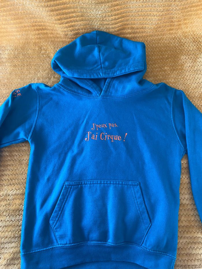 Pull a capuche