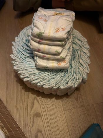 Couches Pampers taille 2