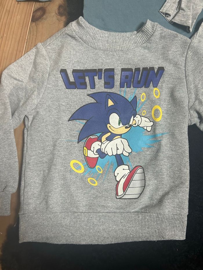 4 t-shirts à manches longues - photo numéro 3