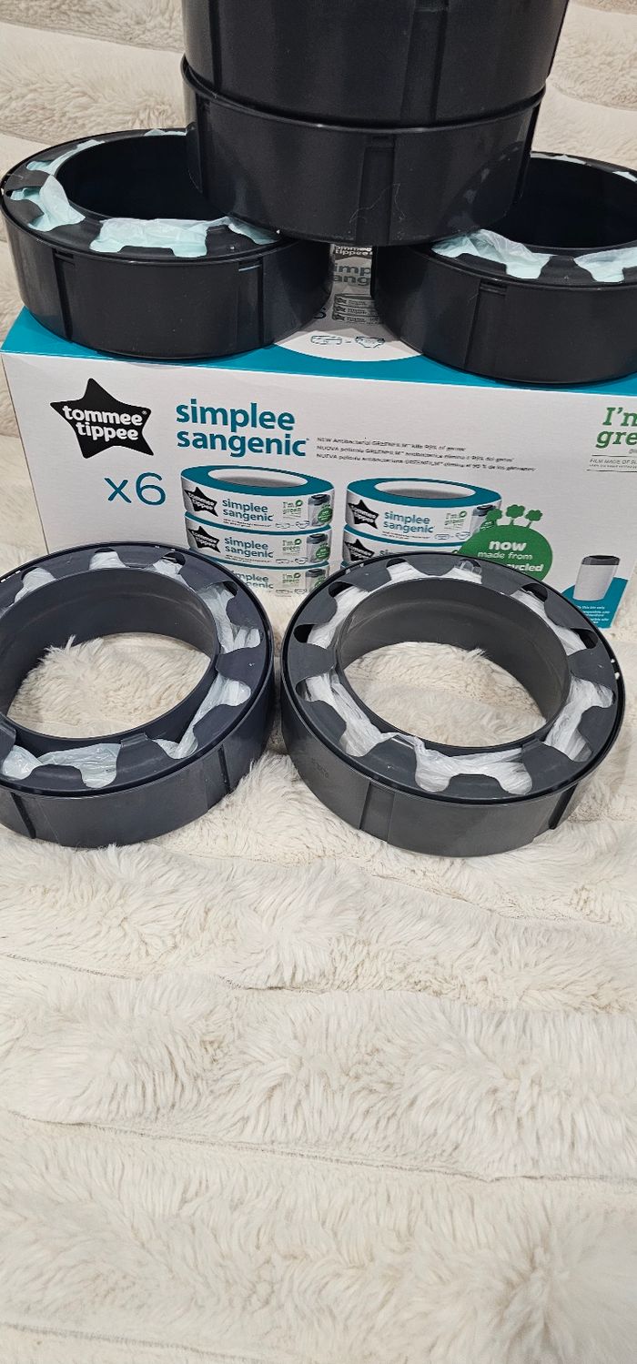 Lot de 4 + 2 recharges originales Simplee Sangenic Tommee Tippee - photo numéro 5