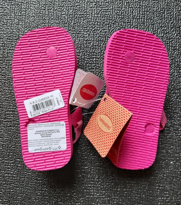 Sandalettes Havaianas Minnie 25-26 NEUVES 17€ au lieu de 26€ - photo numéro 2