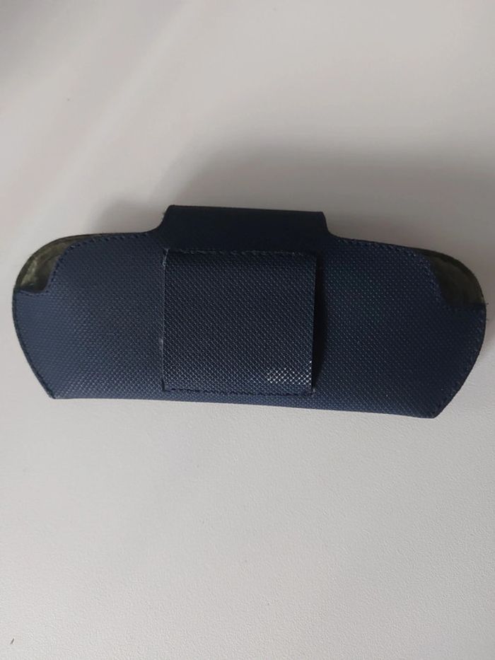 Lacoste étui à lunette vintage - photo numéro 2