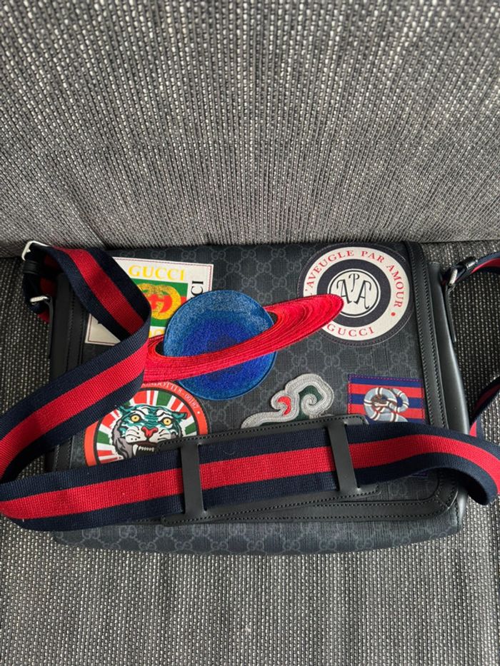 Sac bandoulière Gucci GG Suprême en cuir - photo numéro 10