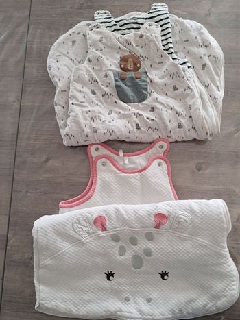 Lot 2 gigoteuses  automne/hiver