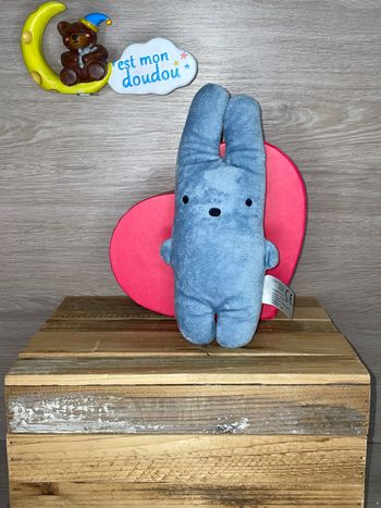ZEE22 doudou lapin 🐰 zeeman