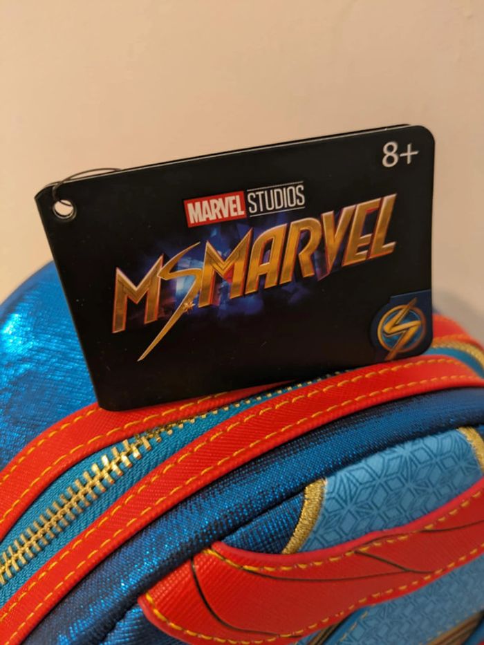 Loungefly sac à dos Marvel Ms - photo numéro 7