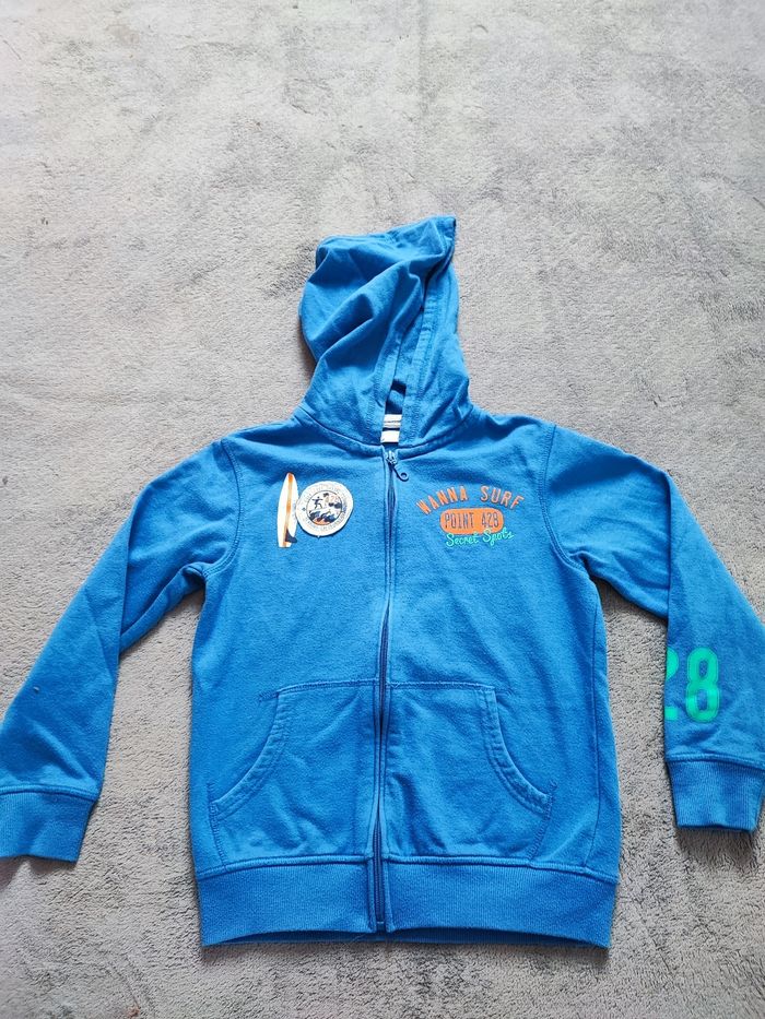 Sweat zippé 7/8 ans