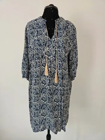 Tunique Bohème Chic Imprimée - Taille S/M Parfaite pour l'Été !