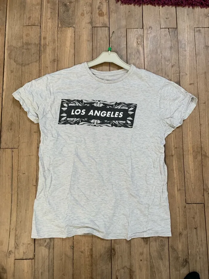 Tee-shirts
