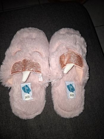 Chausson licorne rose pointure 34 35