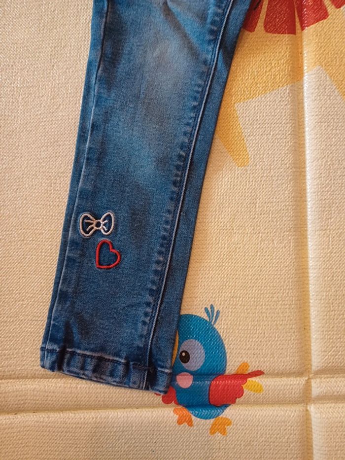 Lot pantalons 4 ans - photo numéro 3
