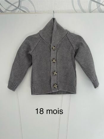Gilet gris 18 mois