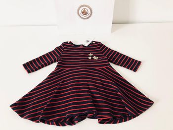 Robe Petit Bateau , taille 12 mois