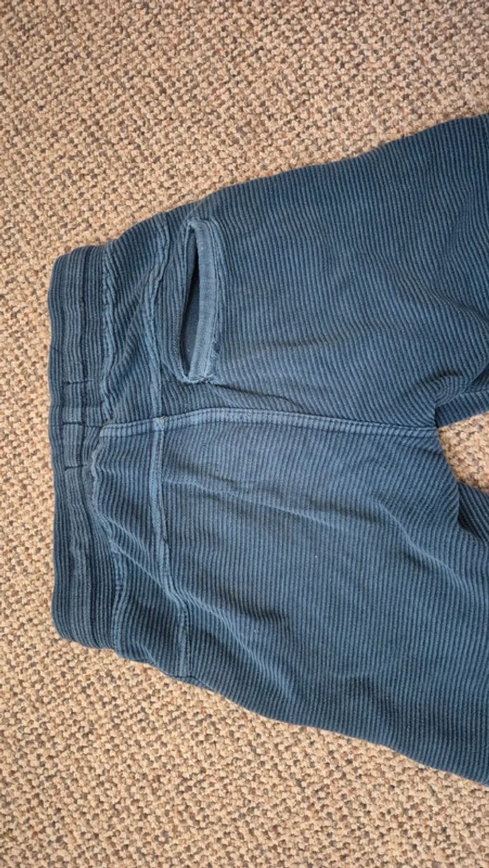 Short moleton zara 5 ans - photo numéro 3
