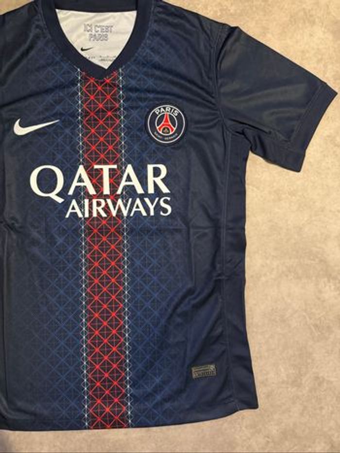 Maillot Paris Saint Germain 2026 (Taille S) - photo numéro 2
