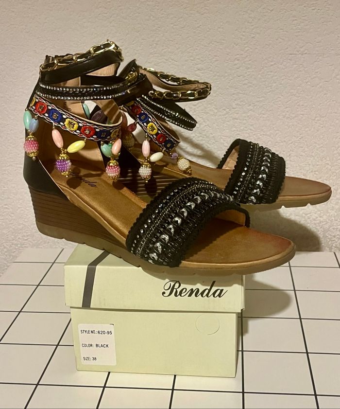 Sandales avec perles