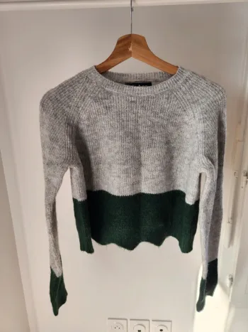 Pull bizzbee gris vert S