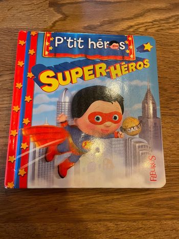 Livre P’tit héros Super héros Numéro 5