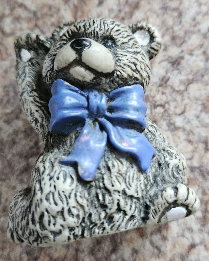 Petit ours porte bonheur bibelot - photo numéro 3