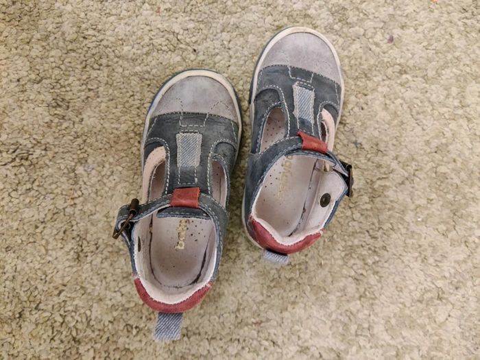 Chaussure ouverte taille 23 - photo numéro 3
