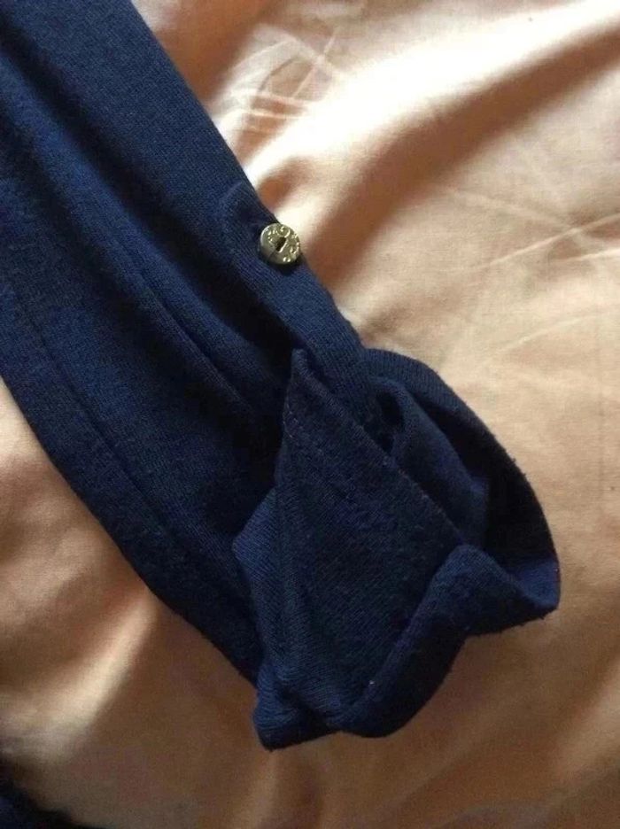 Pull noir - photo numéro 2