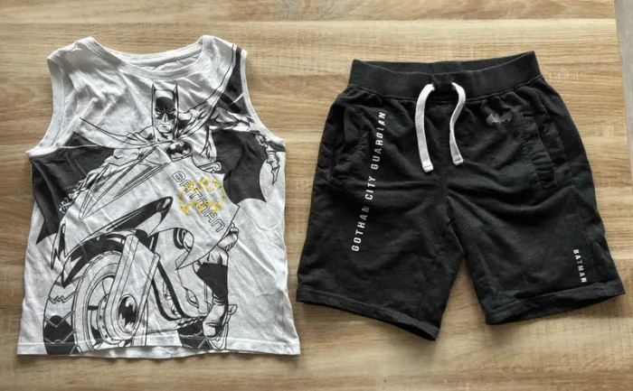 Ensemble Batman .
