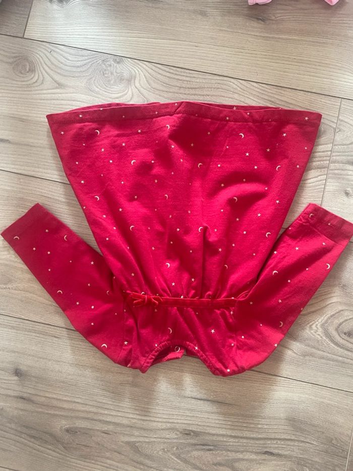 Robe rouge
