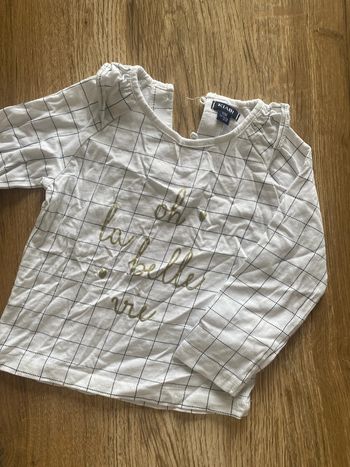 T-shirt manche longue taille 12 mois