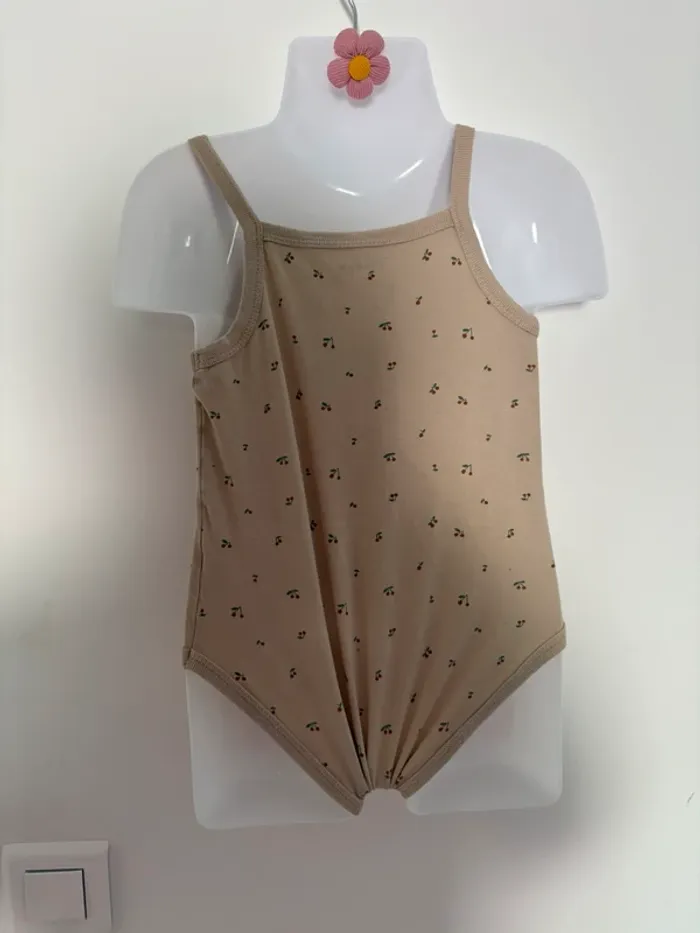 Lot de 5 bodies manches courtes – Taille 36 mois / 98-104 cm - photo numéro 17