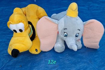 Lot 2peluche musical