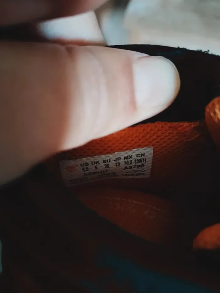Bottines Timberland comme neuves - photo numéro 3