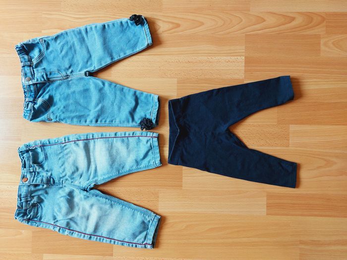 Lot fille 9 pièces bon état 12 mois - 74cms - pantalons - pulls - veste - photo numéro 5