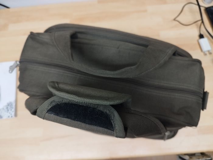 Petit sac de voyage dimension 45 cm x 30 cm x 22 cm - photo numéro 4