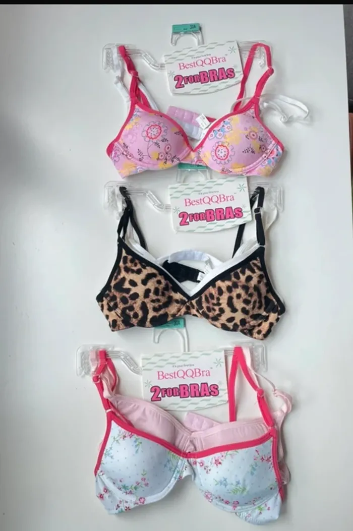 6 soutiens-gorge pour adolescente taille 65/70A