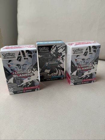 Bundle Pokemon foudre noire et flamme blanches
