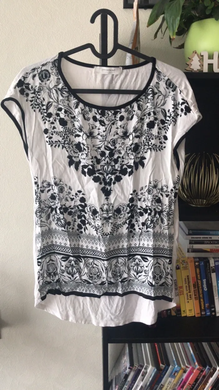 T-shirt neuf