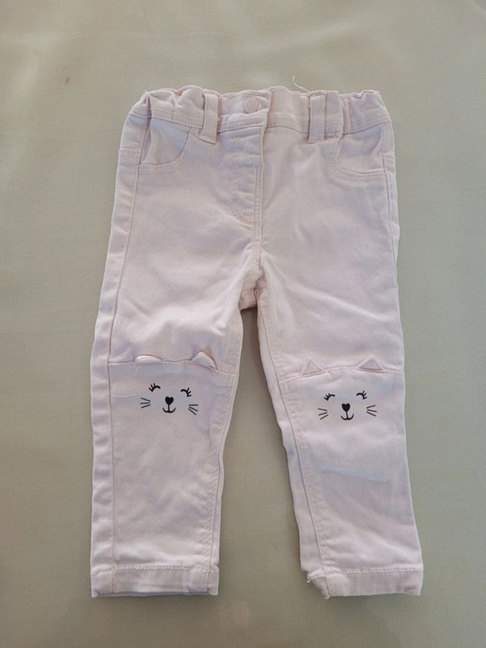 Jean, taille 12 mois